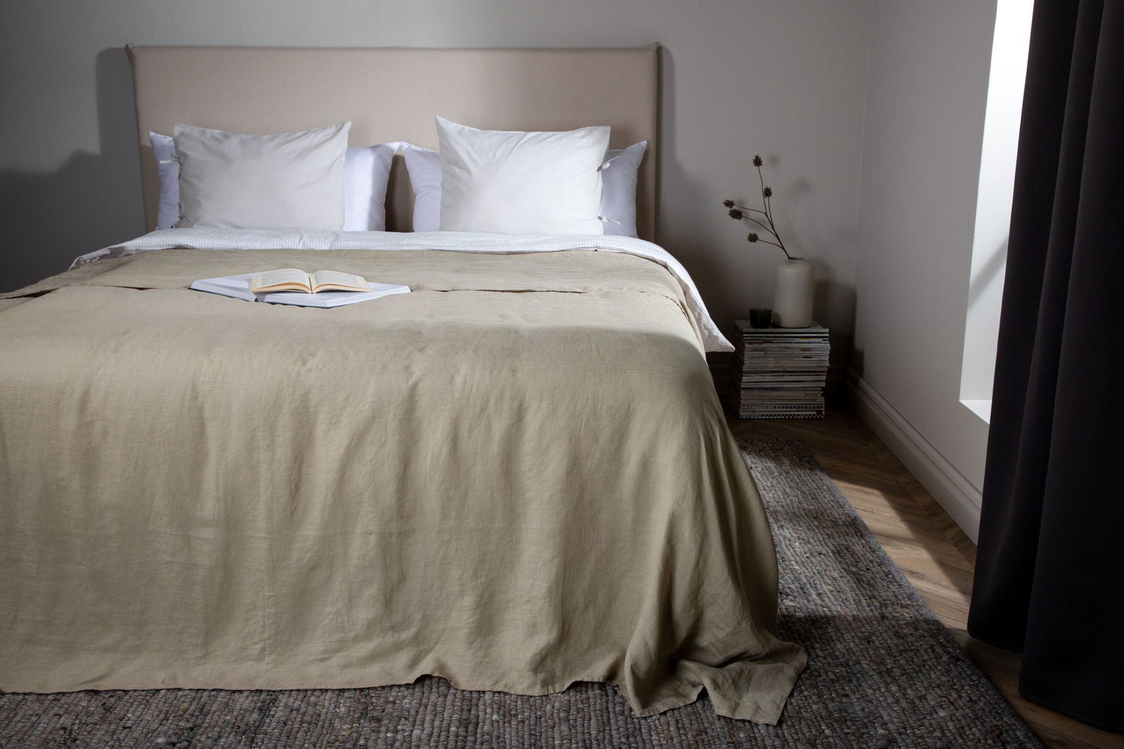 Venture Home Milo Bedspread Linen - Beige / - 260*180 - vivahabitat.com