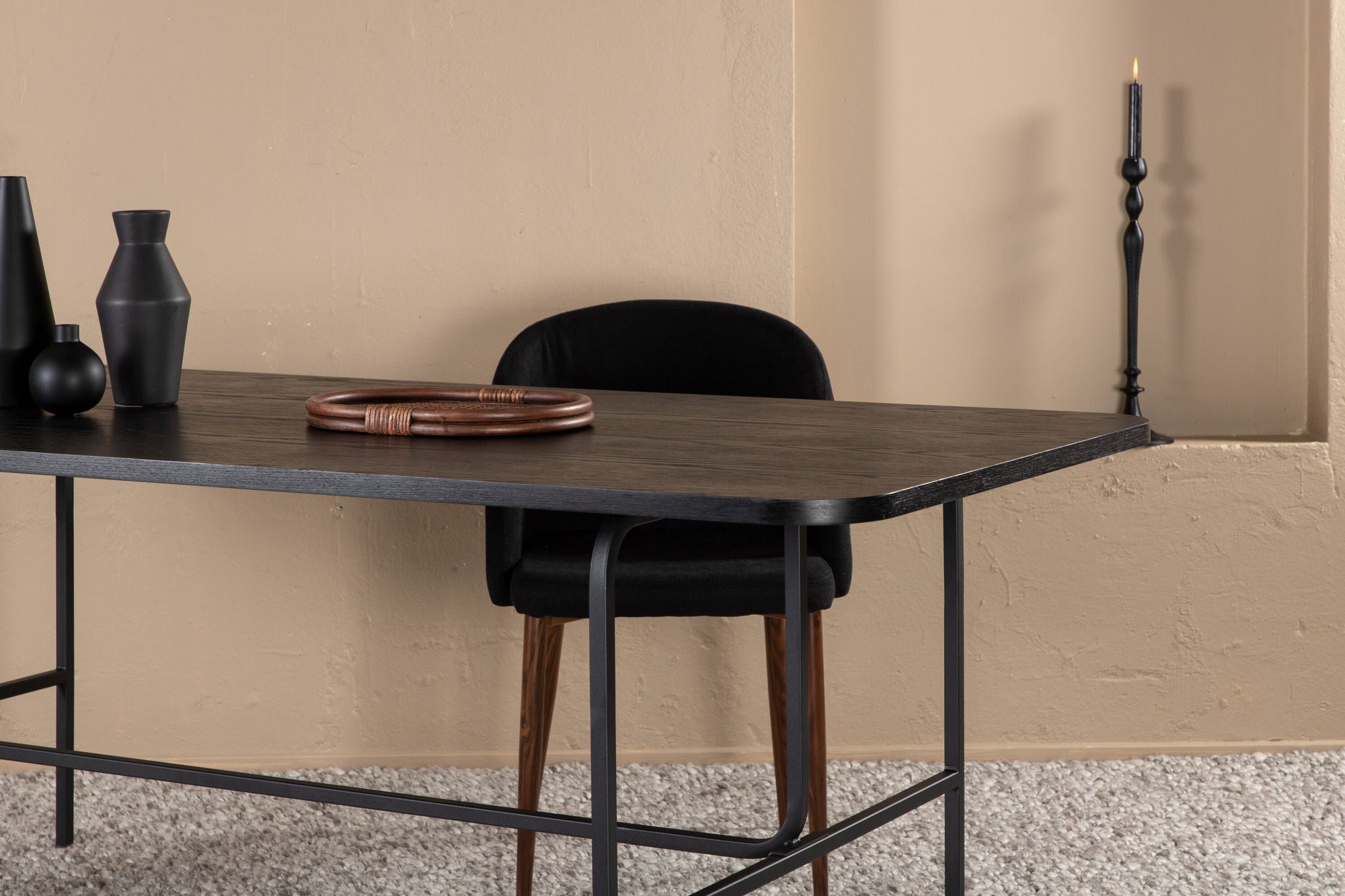 Venture Home Uno Dining Table - Black / Black Veneer - vivahabitat.com