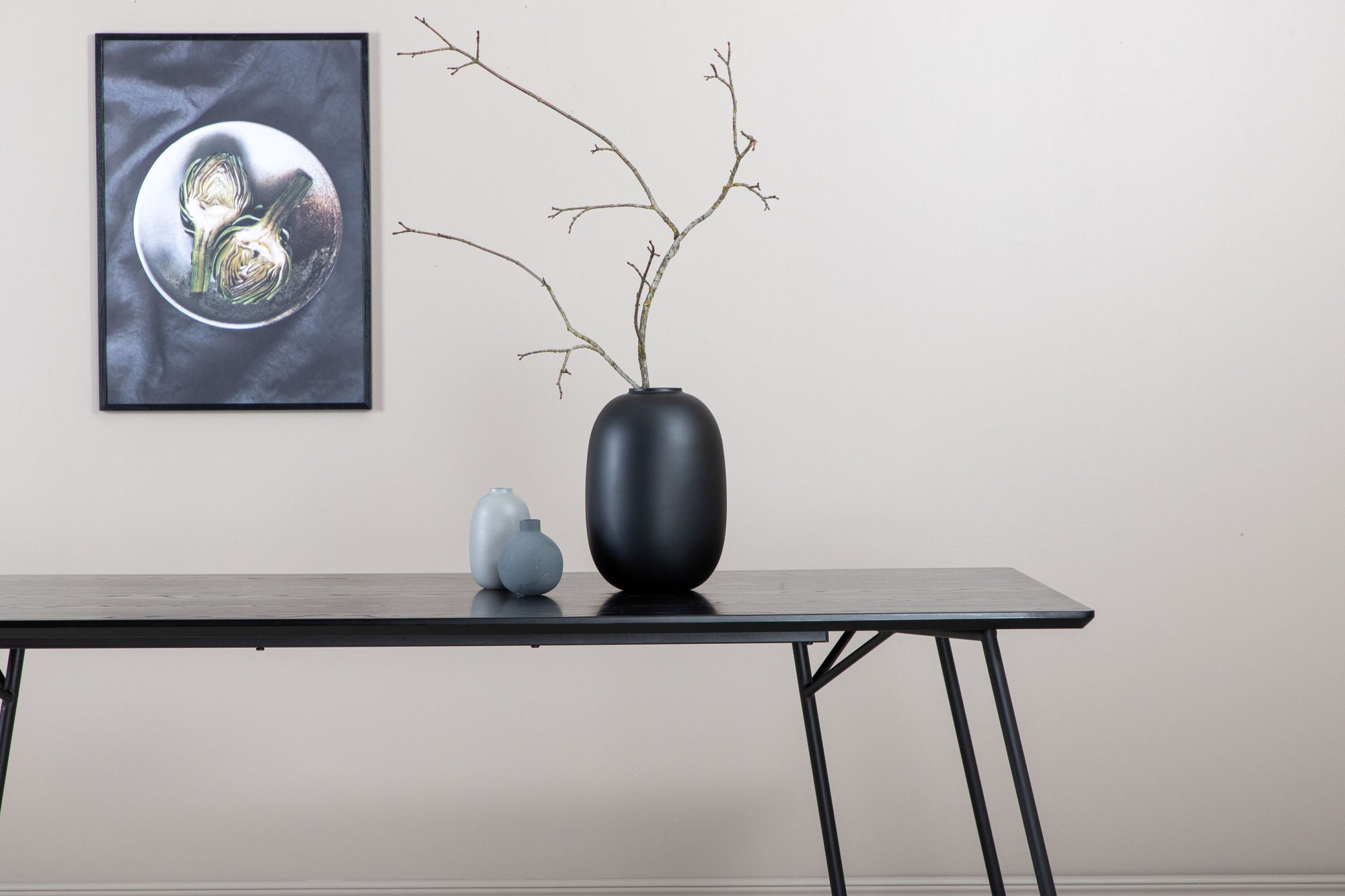 Venture Home Petra Dining Table - Black / Black Veneer - vivahabitat.com