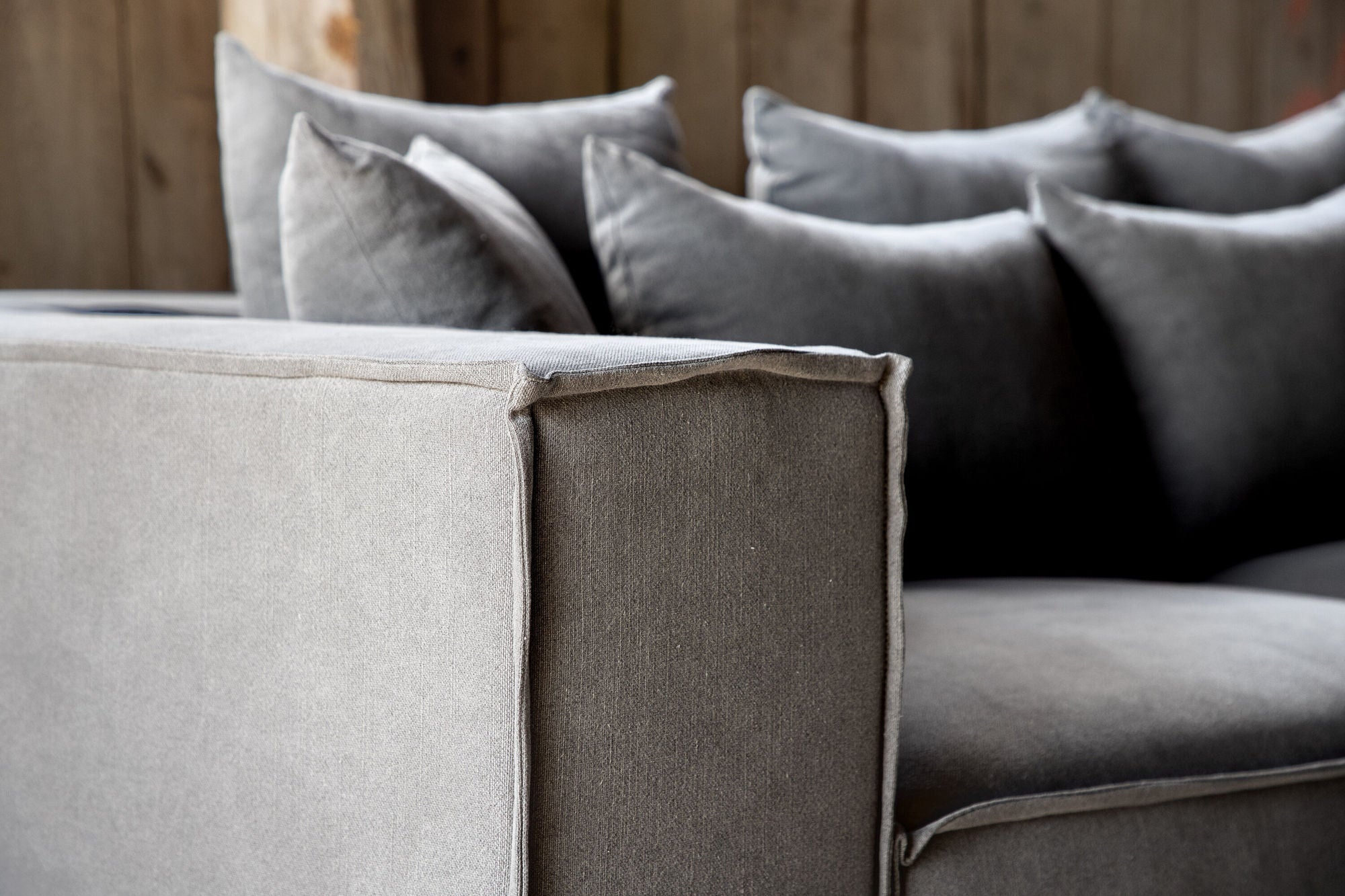 Vind Gillholmen Sofa - Grey / Grey Linen - vivahabitat.com