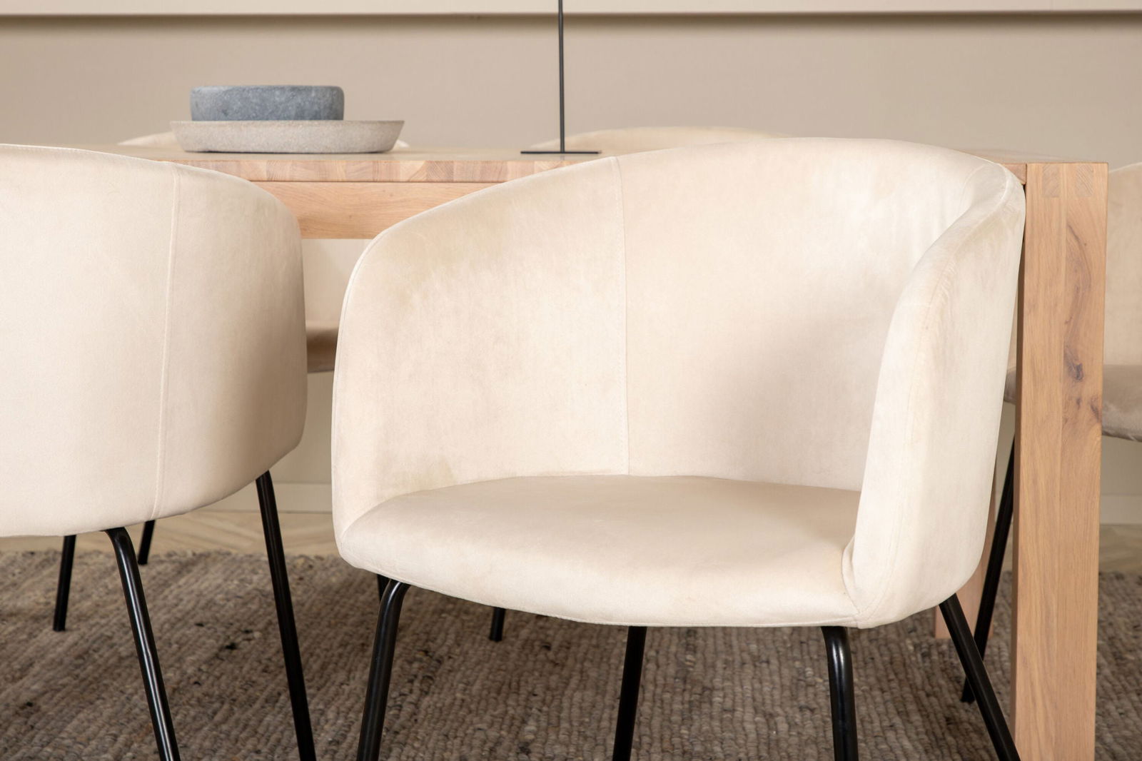 Venture Home Slider Extention Table - White Wash - 170+40+40cm +Berit Chair - Black / Beige Velvet_6 - vivahabitat.com