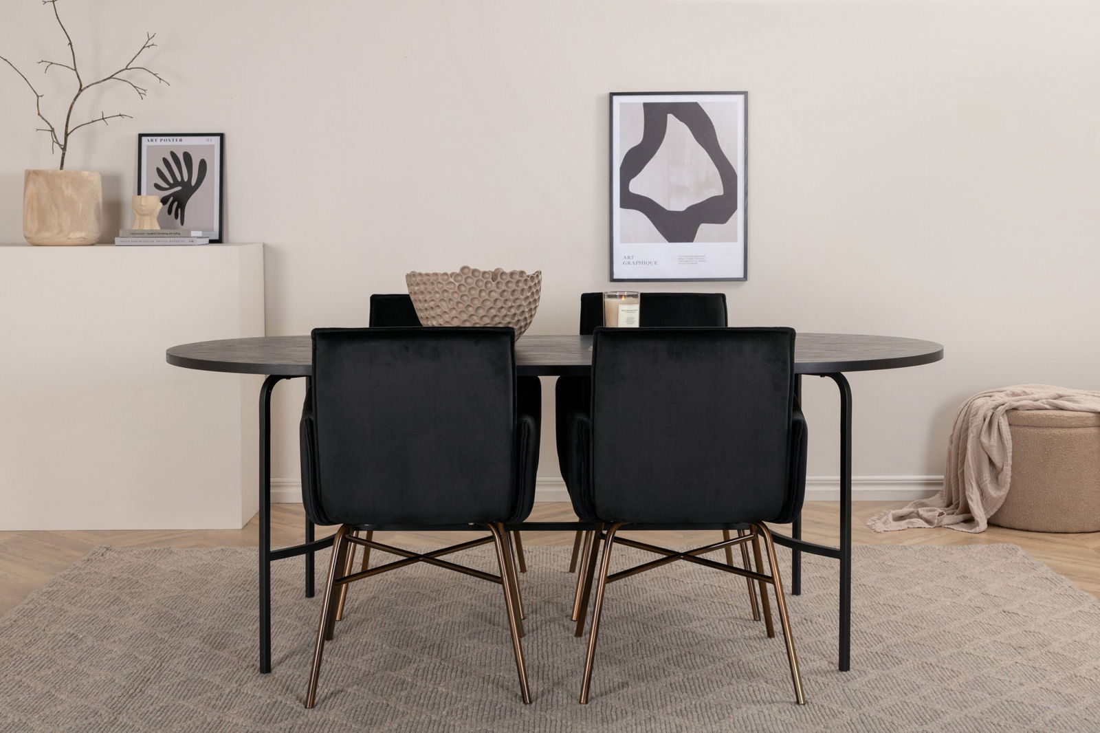 Venture Home Skate Oval Dining Table - Black / Black Veneer+Petra Chair - Distressed Copper / Black Velvet_4 - vivahabitat.com