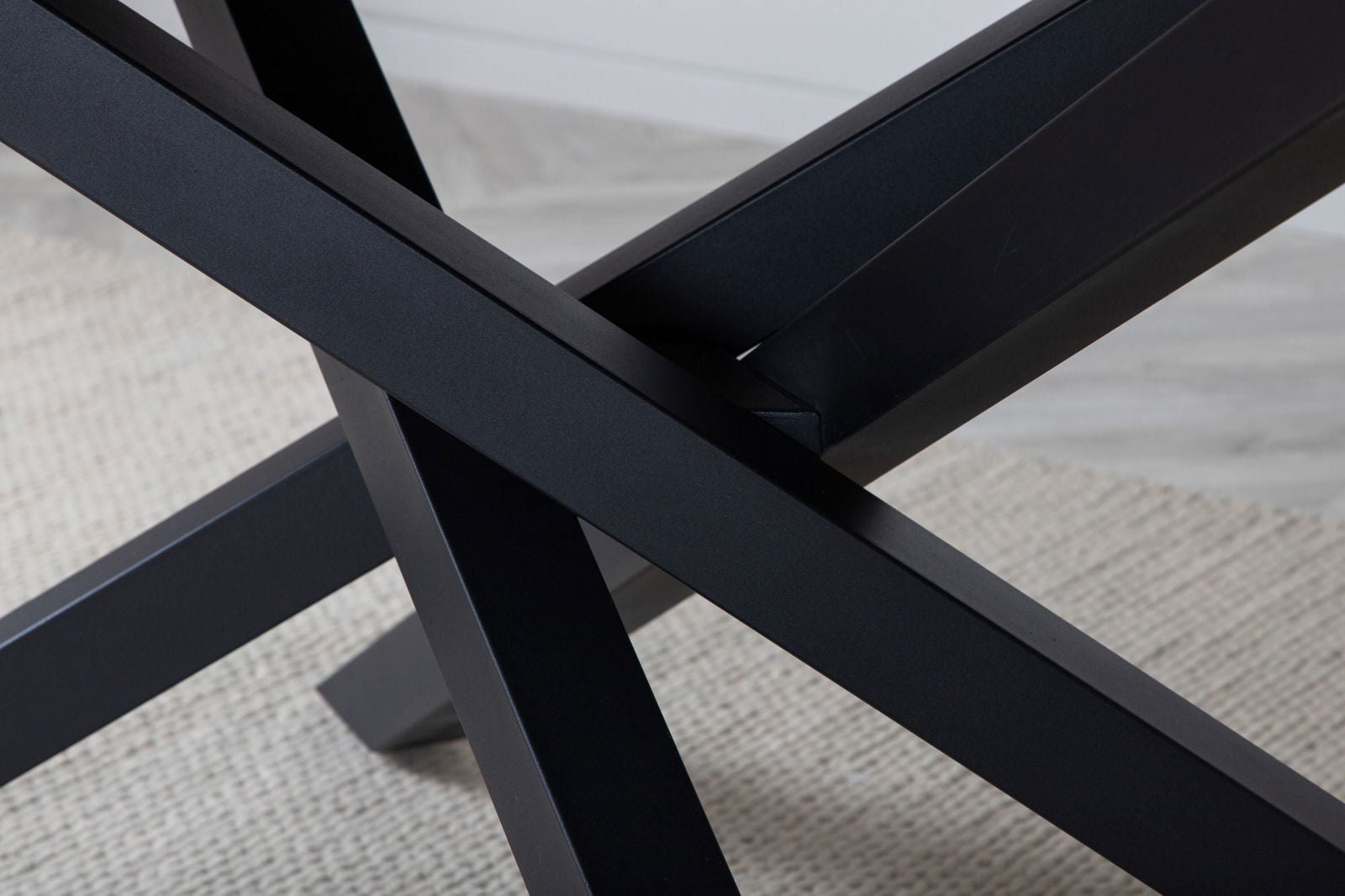 Venture Home Piazza Dining Table - Black / Black Veneer - vivahabitat.com