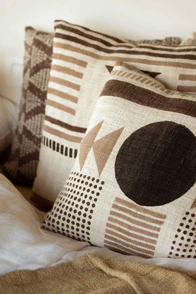 Cushion African Graphic Arrow Cotton Beige / Brown - vivahabitat.com