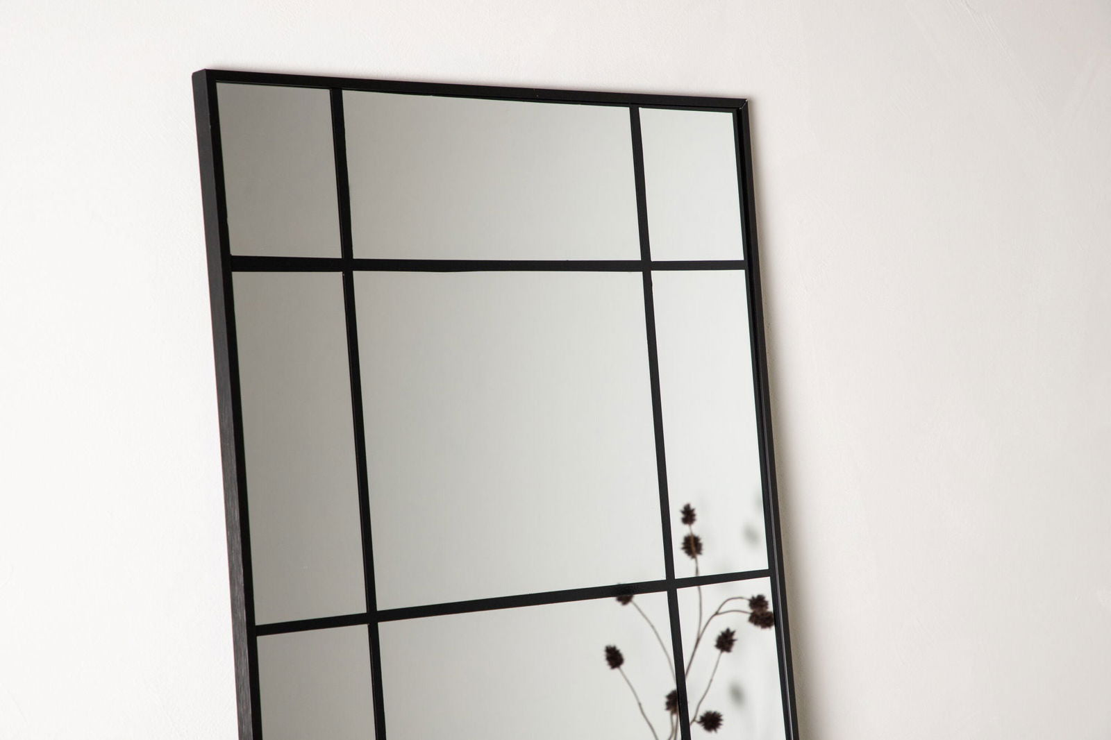 Venture Home Lake Small Mirror - Black / Clear Mirror glass - vivahabitat.com