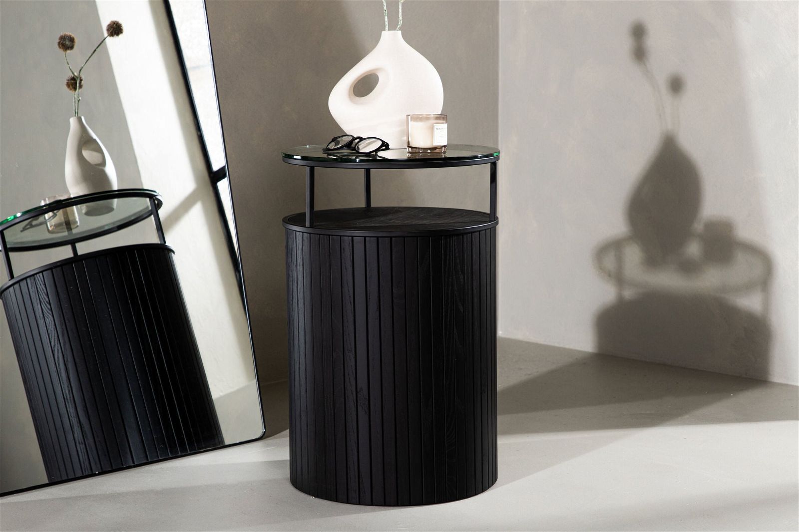 Bovall Side Table - Black / Clear glass ⌀37 - vivahabitat.com