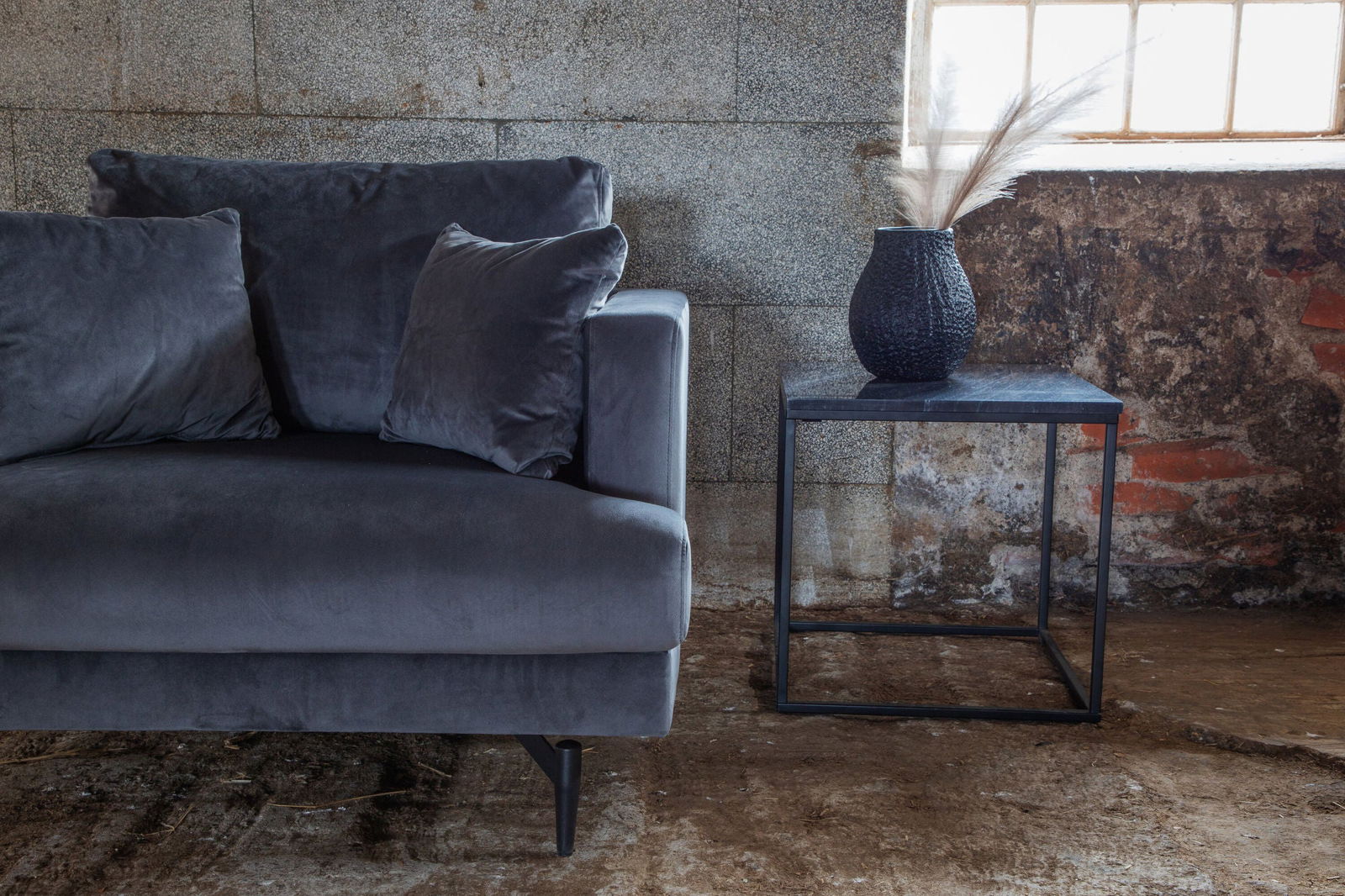 Venture Home Sofia Single Sofa - Black / Dark Grey Velvet - vivahabitat.com