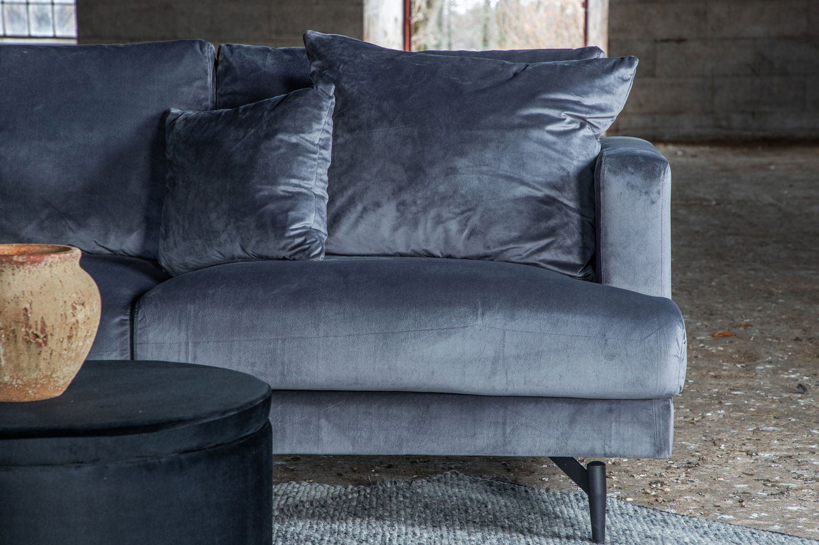 Venture Home Sofia Sofa - Black / Dark Grey Velvet - vivahabitat.com