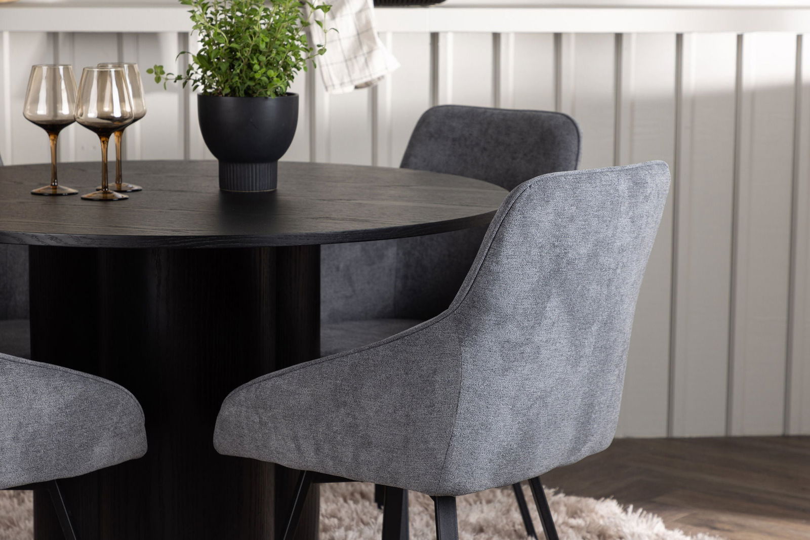 Venture Home Olivia Dining Table - Black / Black Veneer +Rosie Dining Chair - Black / Dark grey Fabric _4 - vivahabitat.com