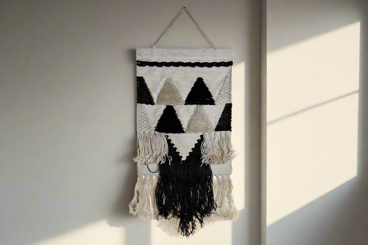 Geometric tapestry wall decor - vivahabitat.com