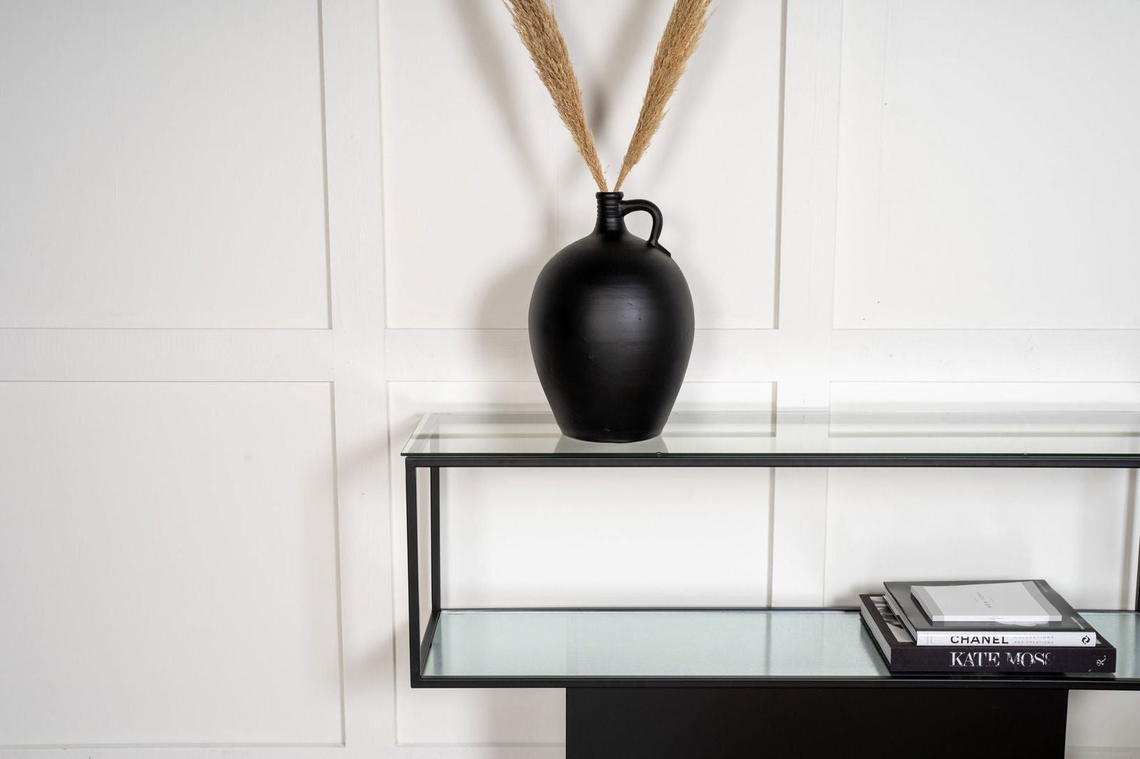 Maglehem - Shelf - Glass / Black - vivahabitat.com