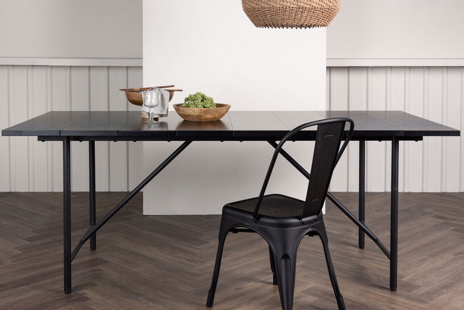 Venture Home Astrid Dining Table 200*75 - Matte black / Matte black MDF with veneer - vivahabitat.com