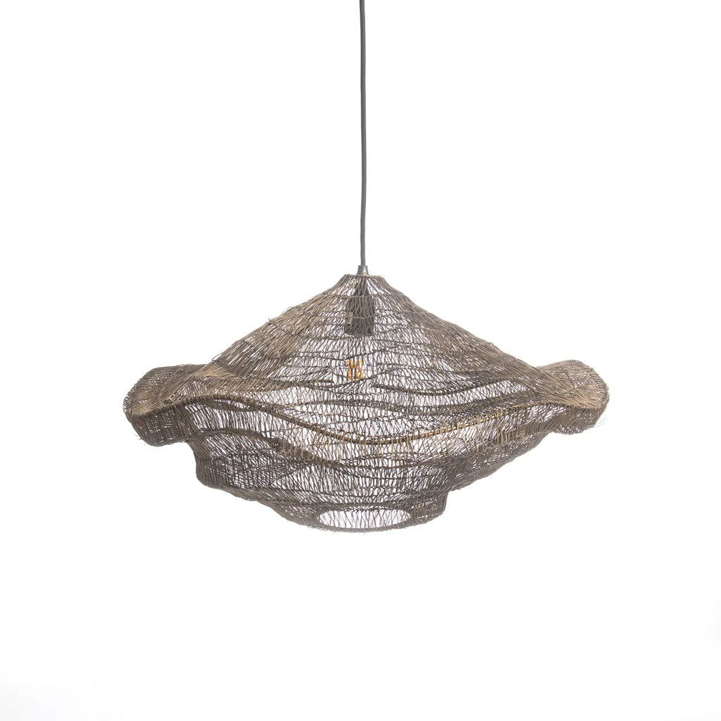 The Oyster Hanging Lamp - Brass - M - vivahabitat.com