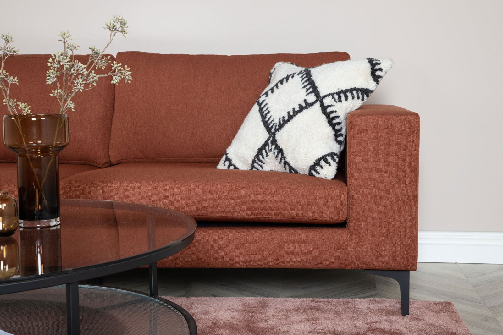 Venture Home Bolero Sofa - 3-seater - Rusty Red Fabric- Black Legs - vivahabitat.com