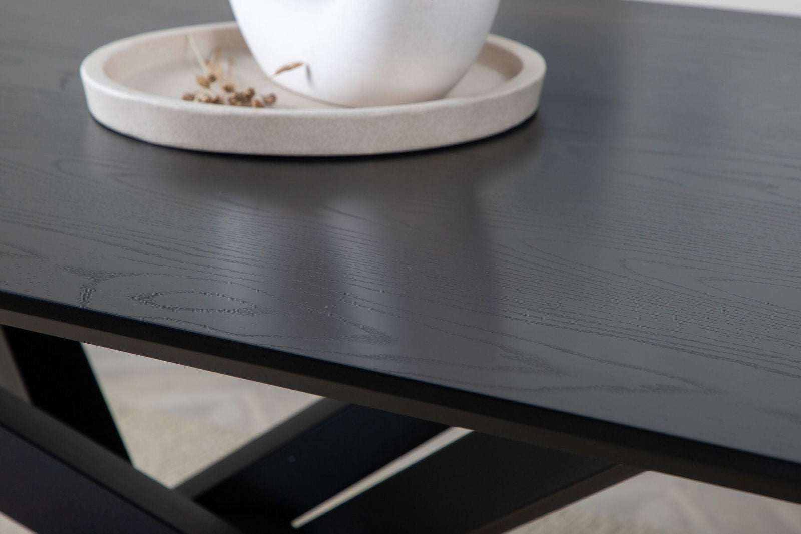 Venture Home Piazza Dining Table - Black / Black Veneer - vivahabitat.com