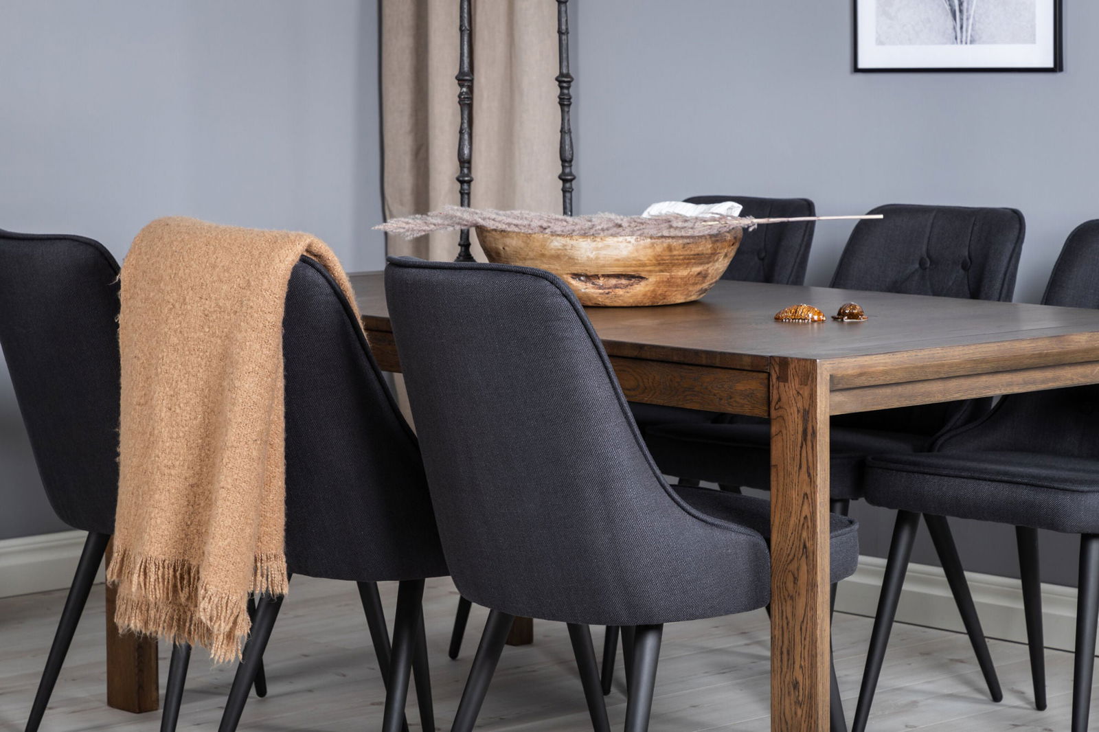 Venture Home Slider Extention Table - Smoked Oak - 170+40+40cm +Velvet Deluxe Dining Chair - - vivahabitat.com