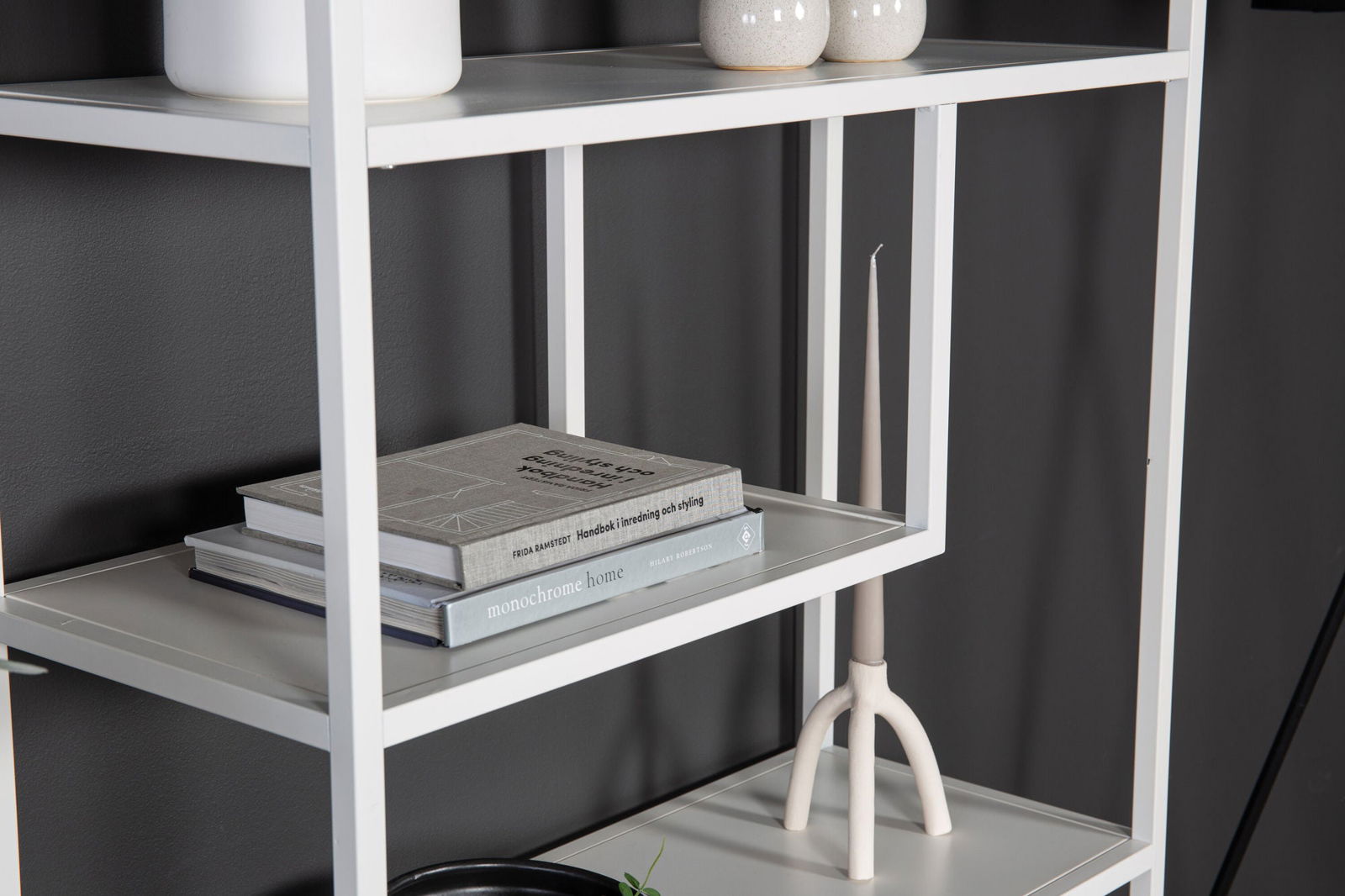 Venture Home Staal - Bookcase - White - vivahabitat.com