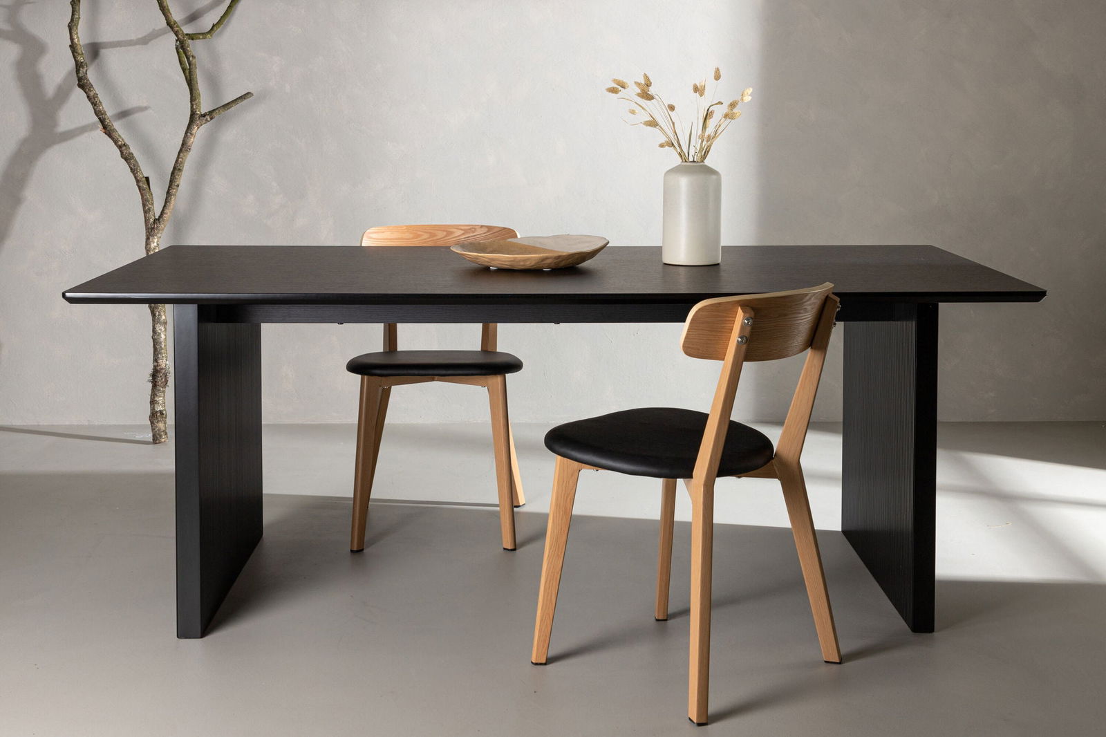 Venture Home Vail Dining Table - Black / Smoked Black MDF - vivahabitat.com