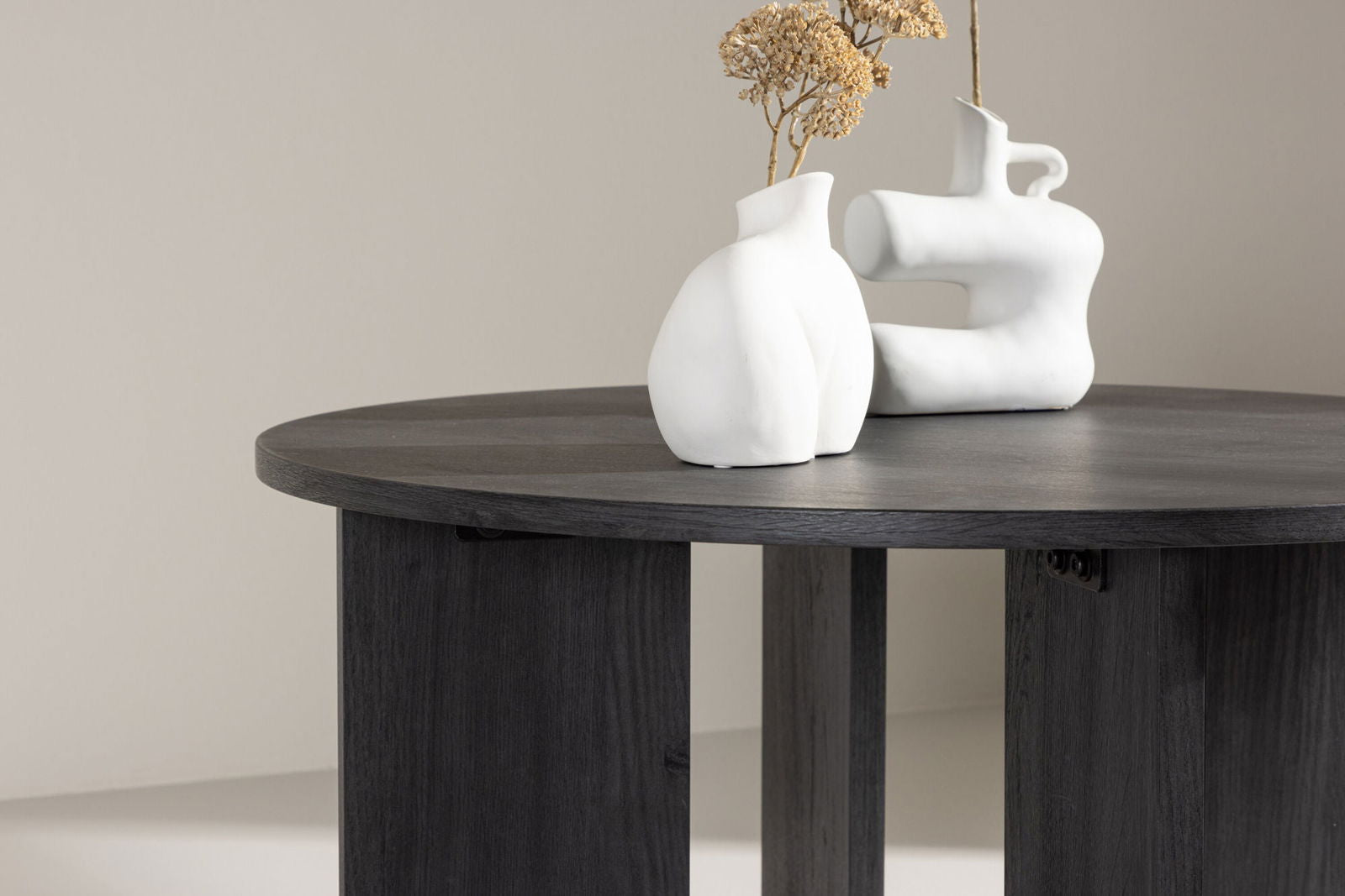 Vind Askerön Sofa Table ⌀80 - Black FSC 100% - vivahabitat.com