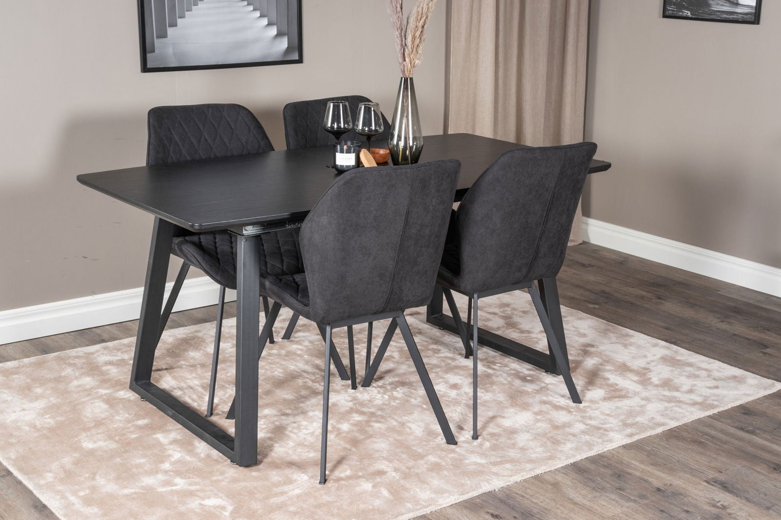 Venture Home Inca Extentiontable - Black top / black Legs+Gemma Dining Chair - Black Legs - Black Fabric_4 - vivahabitat.com