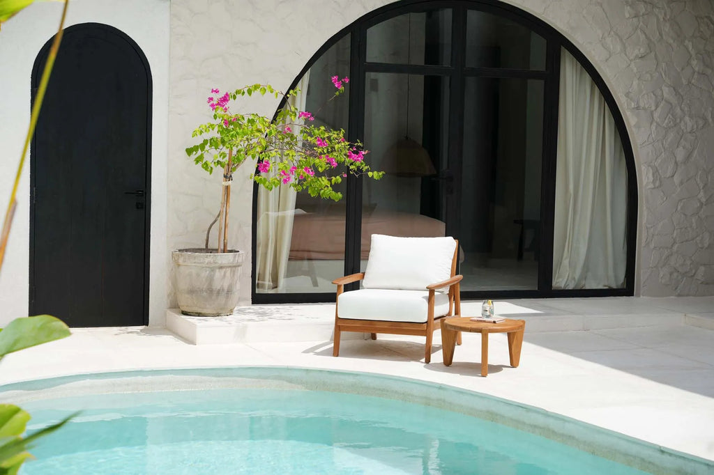 The Gilimanuk One Seater - Outdoor