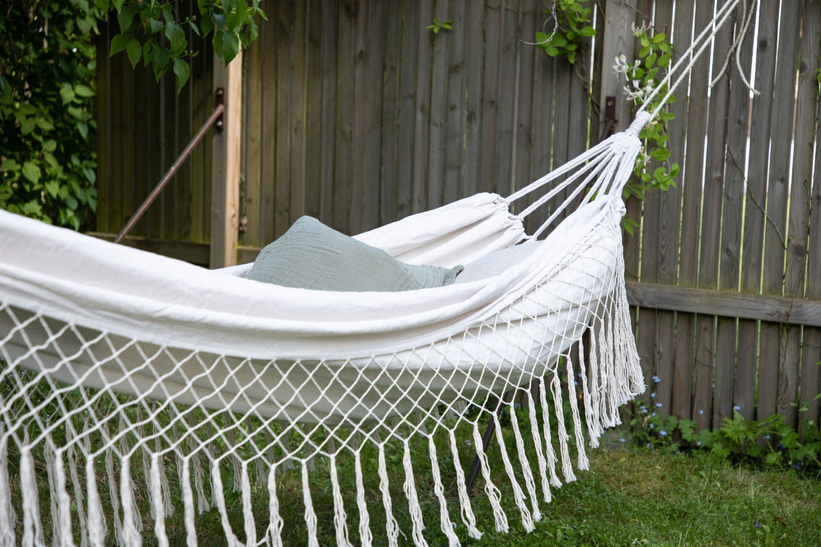 Venture Home Banate Hammock Fabric - White / - vivahabitat.com