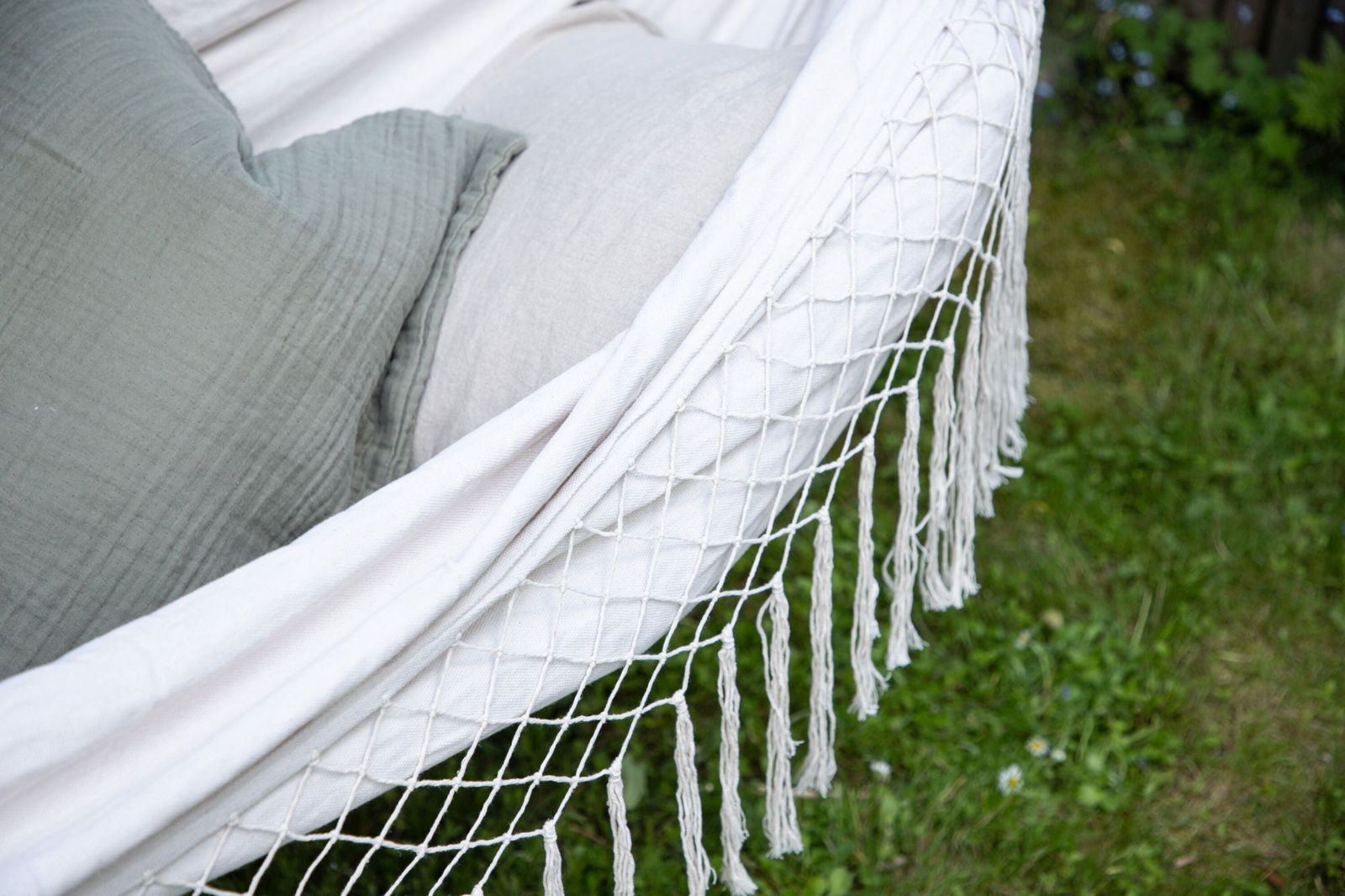 Venture Home Banate Hammock Fabric - White / - vivahabitat.com